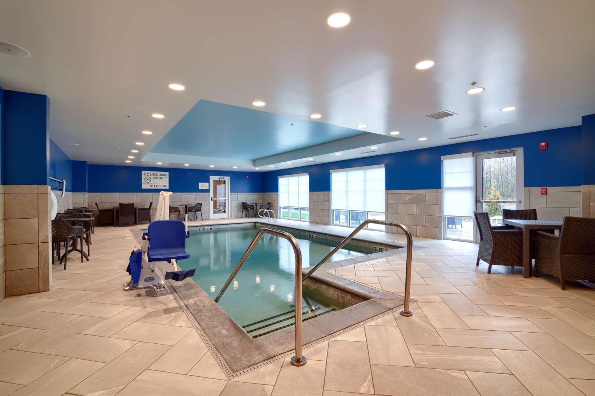Hampton Inn Lincoln White Mountains ภายนอก รูปภาพ